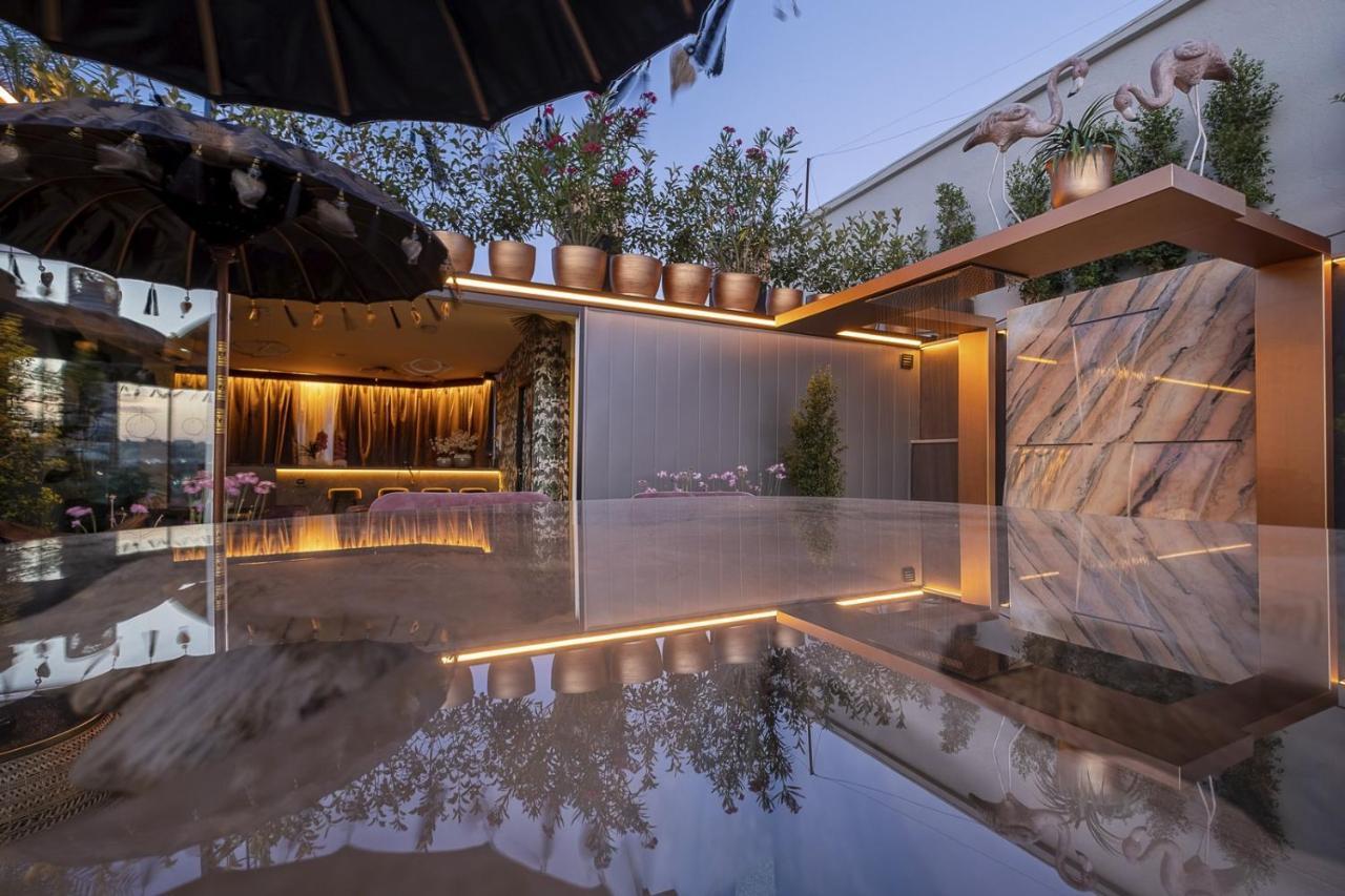 On Suites Sevilla Apartments Designed For Adults ภายนอก รูปภาพ